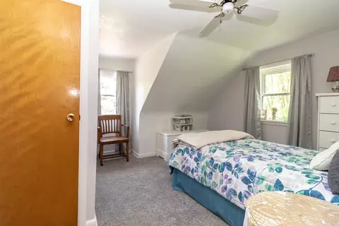 8675 Douglas, Temperance, MI 48182 photo 32