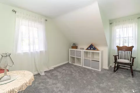 8675 Douglas, Temperance, MI 48182 photo 30