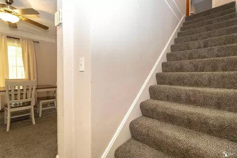 8675 Douglas, Temperance, MI 48182 photo 24