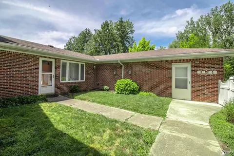 8675 Douglas, Temperance, MI 48182 photo 35