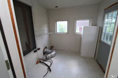 10865 Plank, Milan, MI 48160 photo 15