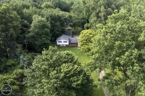 9246 Field, Algonac, MI 48001 photo 4