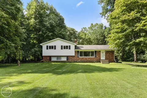 9246 Field, Algonac, MI 48001