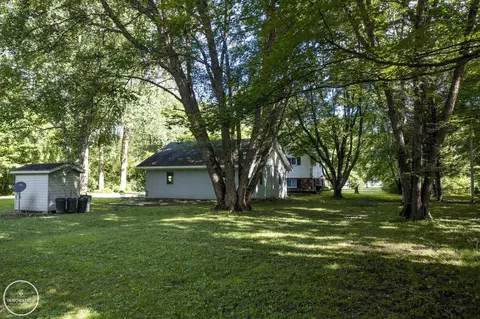 9246 Field, Algonac, MI 48001 photo 7