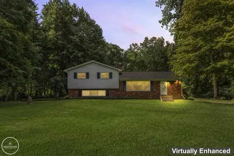 9246 Field, Algonac, MI 48001 photo 2