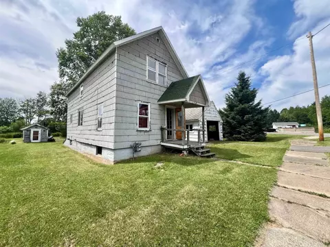 57 Bengal, Caspian, MI 49915
