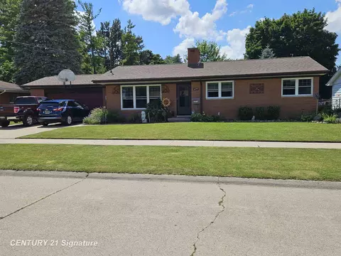 2271 Trenton, Saginaw, MI 48602
