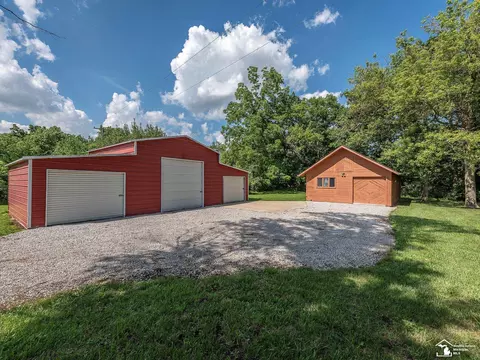 Exterior - 16669 Davis, Dundee, MI 48131 photo 4 of 10