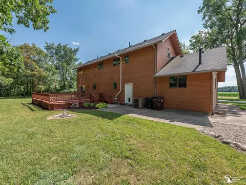 Exterior - 16669 Davis, Dundee, MI 48131 photo 9 of 10