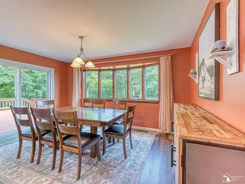 Dining - 16669 Davis, Dundee, MI 48131 photo 3 of 3