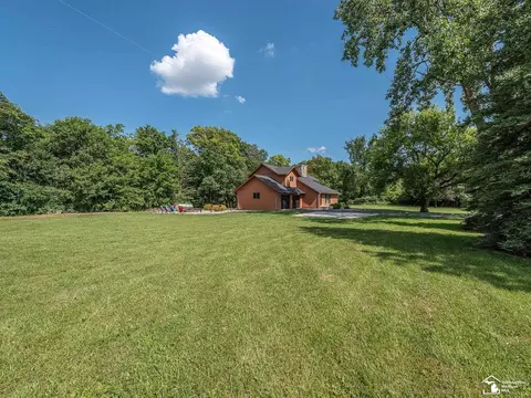 Exterior - 16669 Davis, Dundee, MI 48131 photo 6 of 10