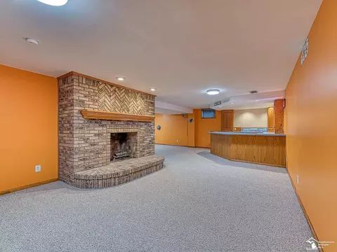 Living - 16669 Davis, Dundee, MI 48131 photo 8 of 9