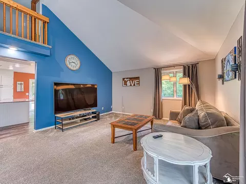 Living - 16669 Davis, Dundee, MI 48131 photo 5 of 9