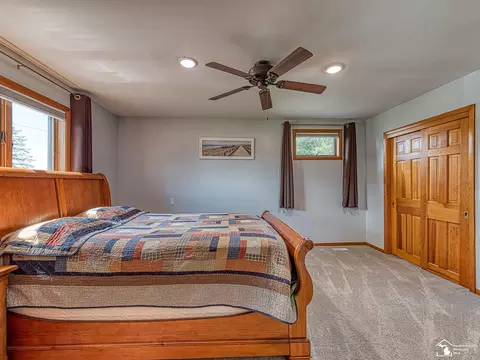 Bedroom - 16669 Davis, Dundee, MI 48131 photo 2 of 6
