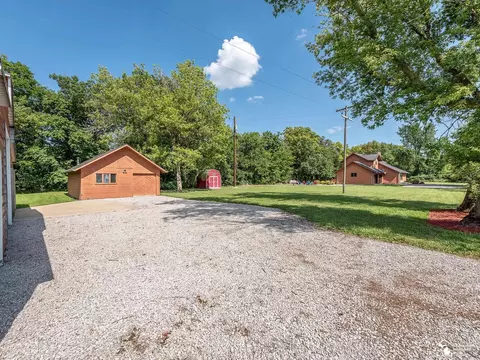 Exterior - 16669 Davis, Dundee, MI 48131 photo 3 of 10