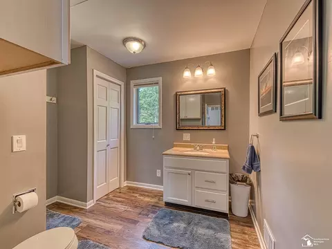 Bath - 16669 Davis, Dundee, MI 48131 photo 1 of 2