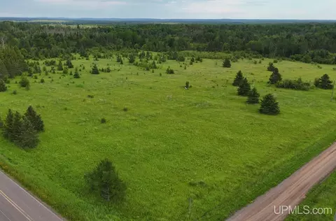 15541 Meadow, Pelkie, MI 49958