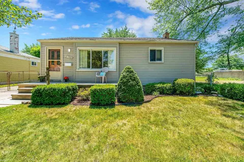 21524 Lange, Saint Clair Shores, MI 48080