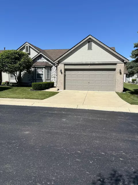 42335 Bayberry #61, Clinton Township, MI 48038