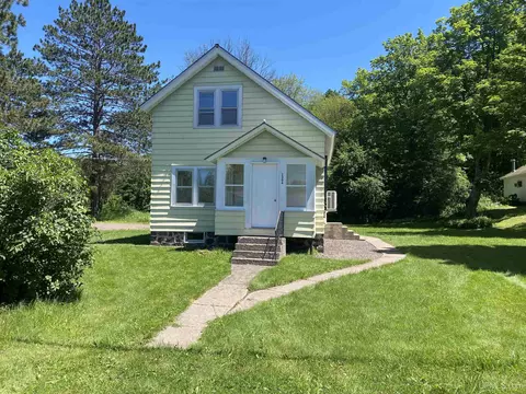 1304 Superior, Wakefield, MI 49968