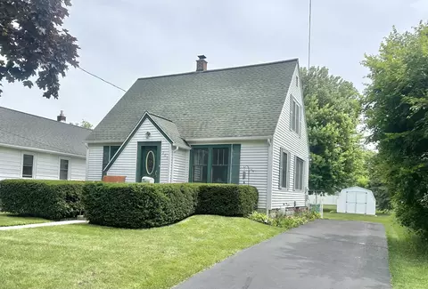 205 Marshall, Essexville, MI 48732