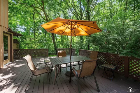 11275 Douglas, Temperance, MI 48182 photo 24