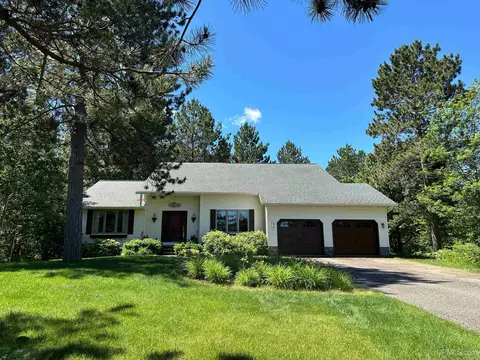 144 Brewer, Marquette, MI 49855