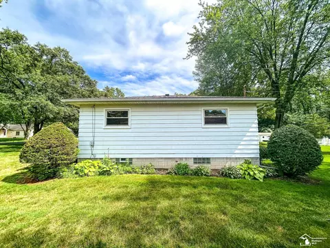 296 E Hurd, Monroe, MI 48162 photo 45