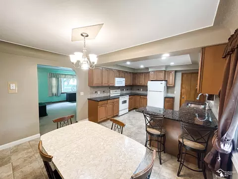 296 E Hurd, Monroe, MI 48162 photo 20