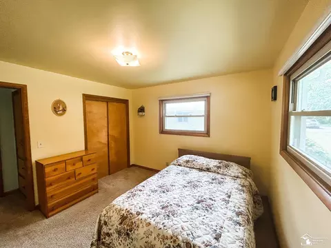 296 E Hurd, Monroe, MI 48162 photo 30