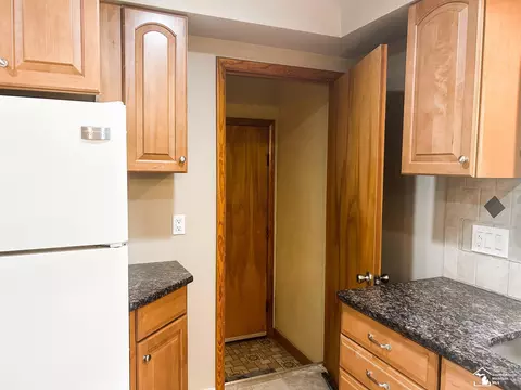 296 E Hurd, Monroe, MI 48162 photo 21