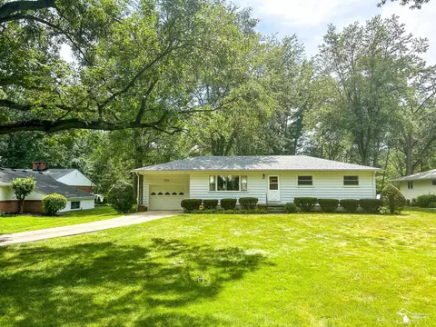 296 E Hurd, Monroe, MI 48162