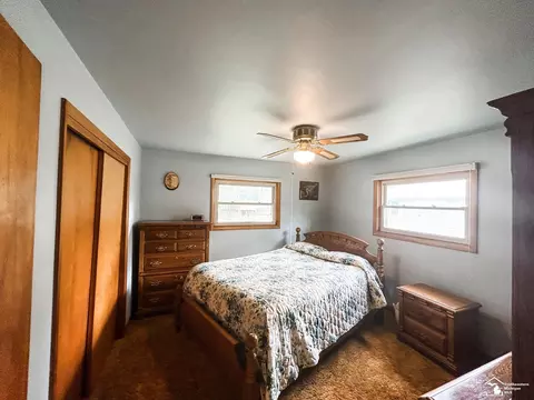296 E Hurd, Monroe, MI 48162 photo 23