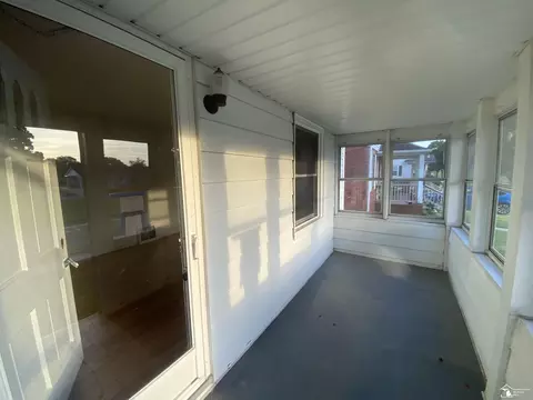 Exterior - 642 Maple, Monroe, MI 48162 photo 3 of 9