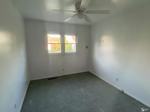 Bedroom - 642 Maple, Monroe, MI 48162 photo 2 of 7