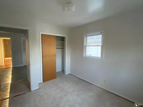 Bedroom - 642 Maple, Monroe, MI 48162 photo 4 of 7