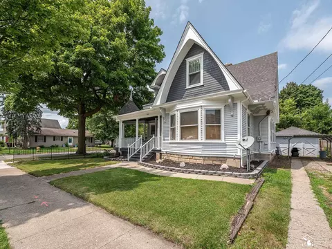903 E Maumee, Adrian, MI 49221