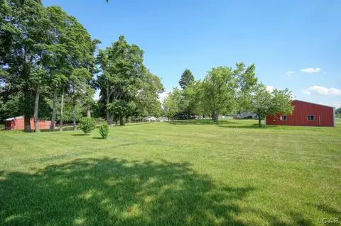 Exterior - 2745 E Carleton, Adrian, MI 49221 photo 12 of 14