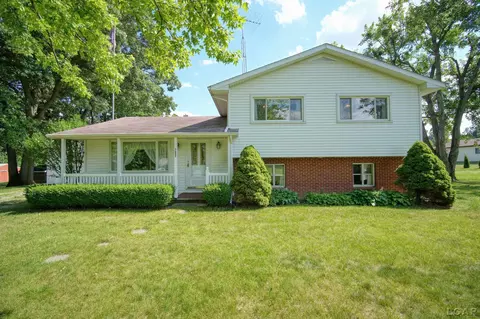 Exterior - 2745 E Carleton, Adrian, MI 49221 photo 3 of 14