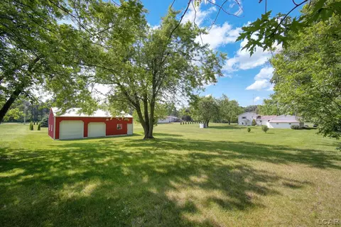 Exterior - 2745 E Carleton, Adrian, MI 49221 photo 5 of 14