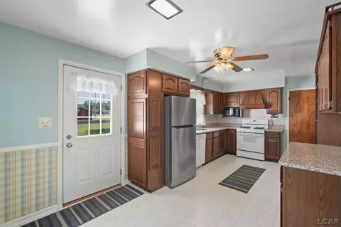 Kitchen - 2745 E Carleton, Adrian, MI 49221 photo 5 of 5