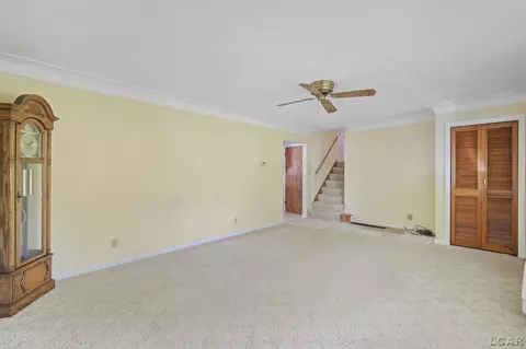 Living - 2745 E Carleton, Adrian, MI 49221 photo 3 of 4