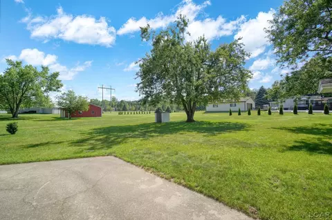 Exterior - 2745 E Carleton, Adrian, MI 49221 photo 11 of 14
