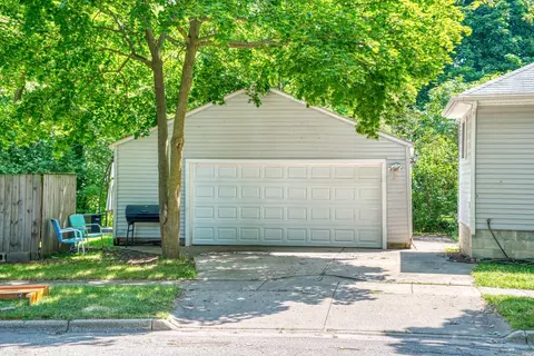 548 Grace, Owosso, MI 48867 photo 25