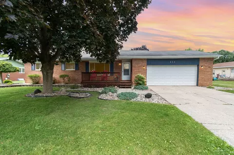 854 Waukee, Zilwaukee, MI 48604