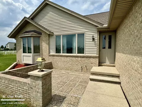9300 Springborn, Casco, MI 48064 photo 2