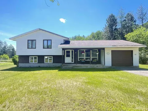 53 E Johnson Lk, Gwinn, MI 49841