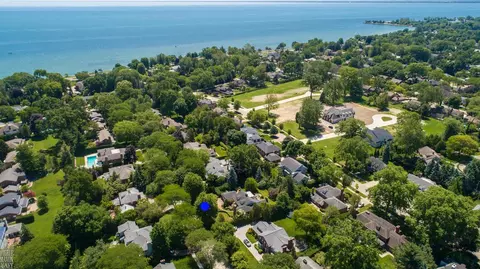 65 N Deeplands, Grosse Pointe Shores, MI 48236 photo 3