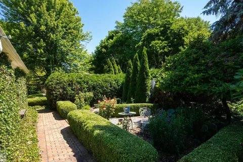 65 N Deeplands, Grosse Pointe Shores, MI 48236 photo 38