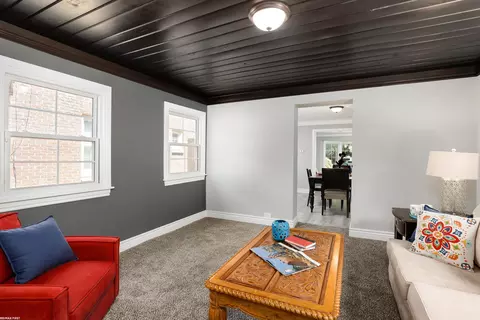1771 Severn, Grosse Pointe Woods, MI 48236 photo 11